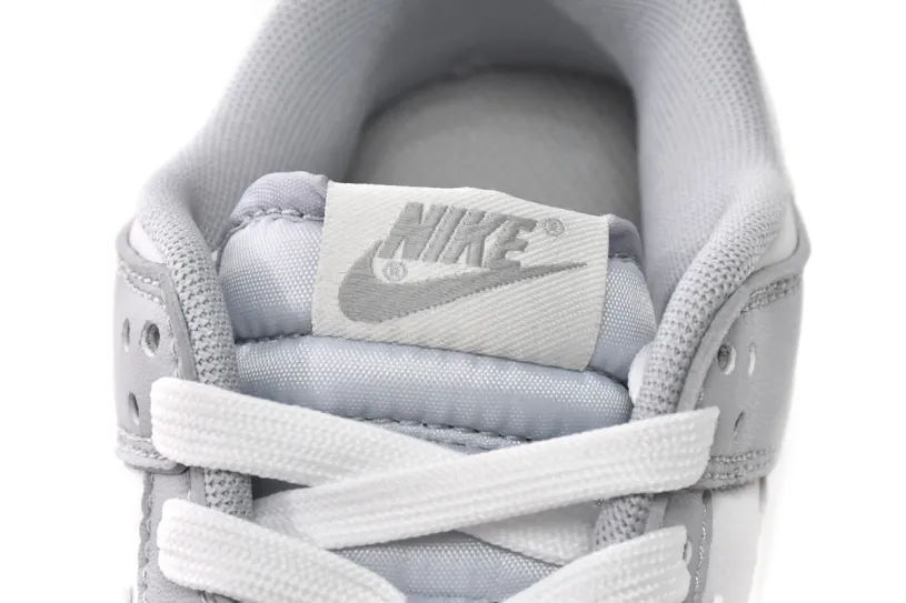 Nike Dunks Low Purple Low Grey White DJ6188-001