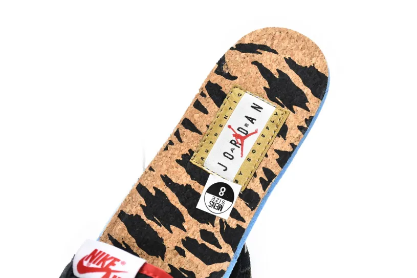 Air Jordan 1 Wolf Grey Low " Carnivore " DN3400-001