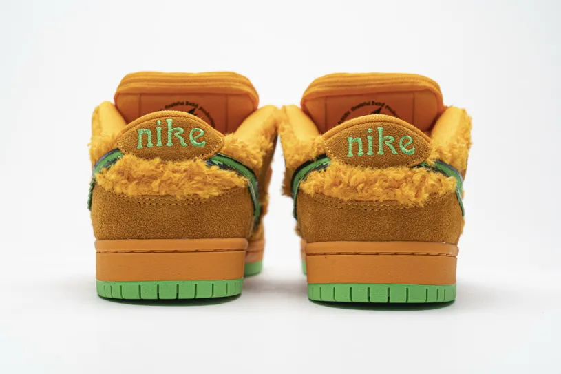 Grateful Dead x Nike SB Dunk Low Pro QS  “ Orange Bear”  CJ5378-800
