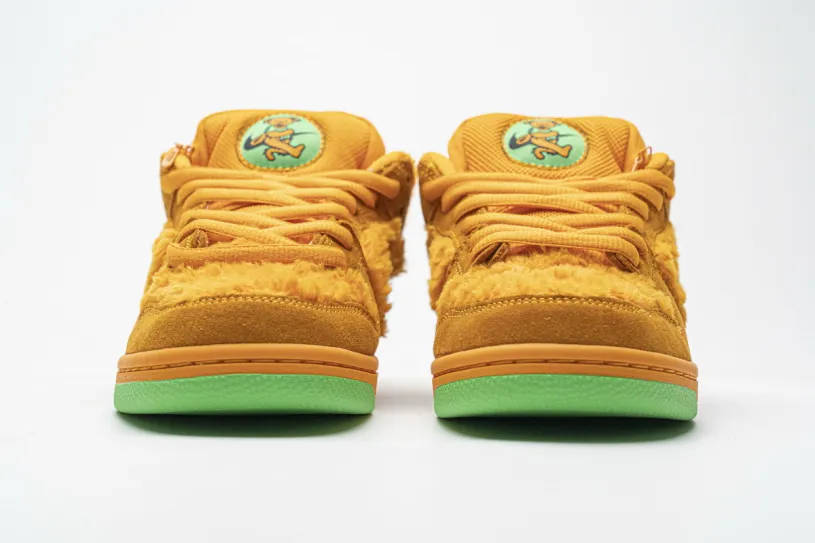 Grateful Dead x Nike SB Dunk Low Pro QS  “ Orange Bear”  CJ5378-800
