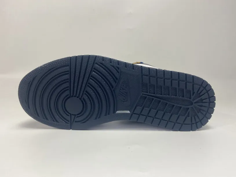 Air Jordan 1 Mauve Low Sweater CZ8659-100