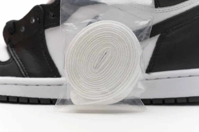 Air Jordan 1 Mid Se Men's Shoes Retro  High Black White (2014) 555088-010