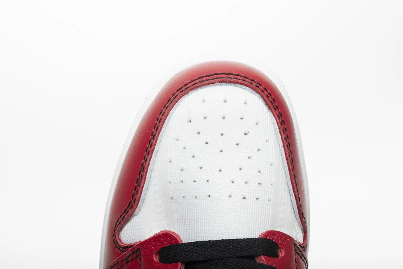 Black And White Air Jordan Retro 1 Retro High Off White Chicago AA3834-101