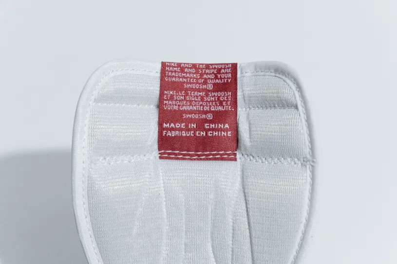 Air Jordan 1 Grey Black And White Retro High Chicago (2015) 555088-101