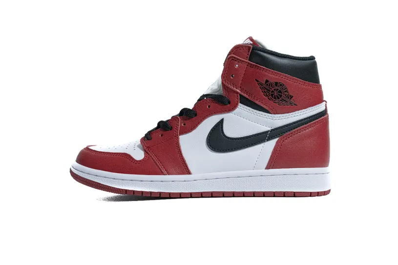 Air Jordan 1 Retro High Chicago (2015) 555088-101
