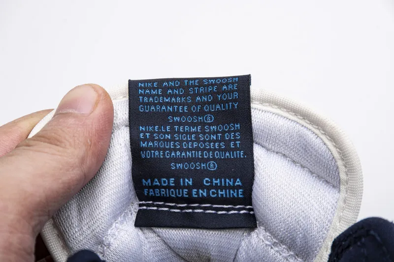 Air Jordan 1 Mid Black White Retro High Obsidian UNC 555088-140