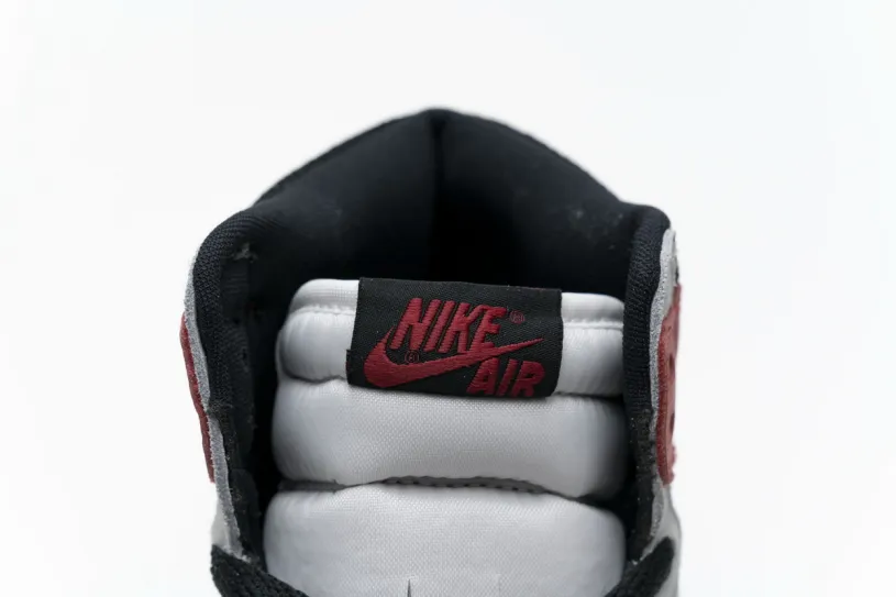 Nike Sb Air Jordan 1 Retro High Light Smoke Grey 555088-126