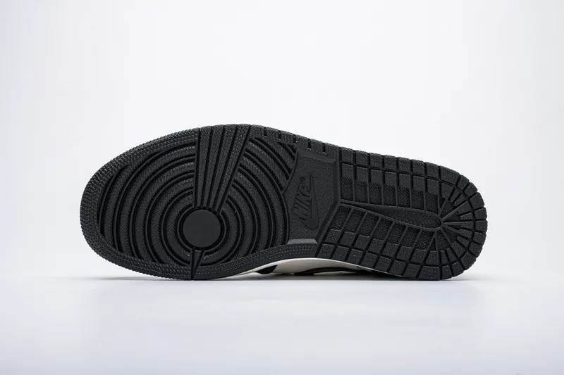 Air Jordan 1 Mid Red Retro High OG Defiant SB LA to Chicago CD6578-507