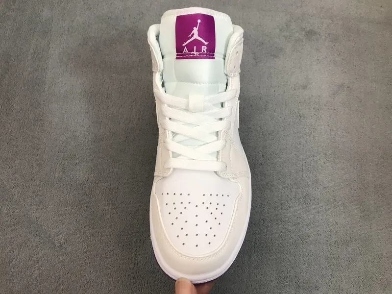 Air Jordan 1 Low Flyease Mid SE White Fuchsia Blast 555112-100