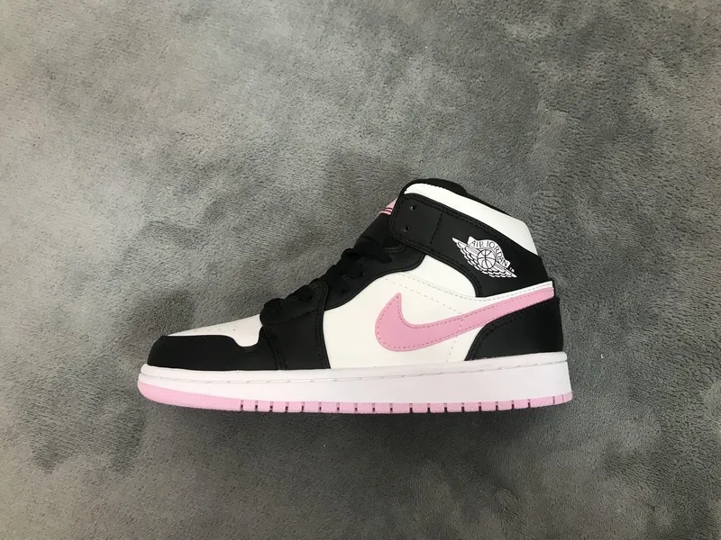 Air Jordan 1 Mid White Black Light Arctic Pink (GS) 555112-103