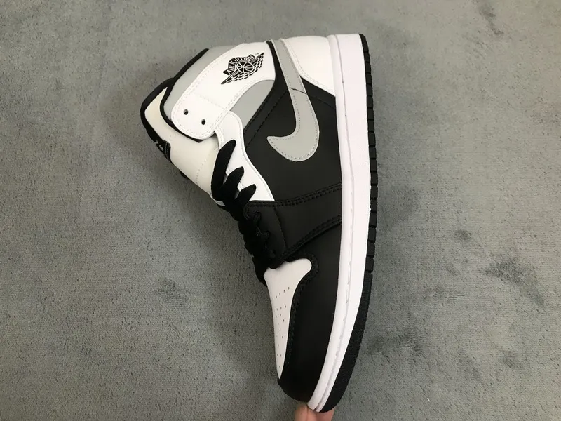 2011 Air Jordan 1 Banned Mid White Shadow 554724-073