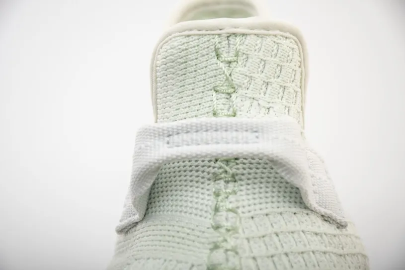 Yeezy Boost 350 V2 Hyperspace (2018)EG7491