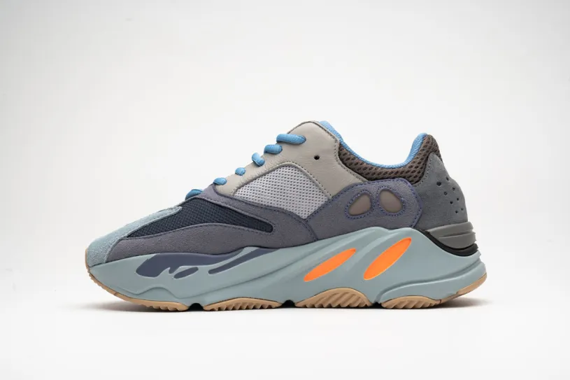 Yeezy Boost 700 Carbon Blue FW2498