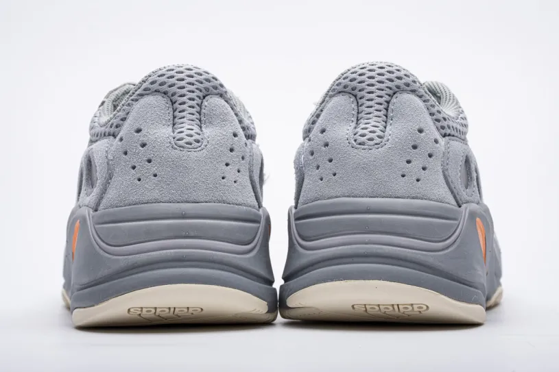 Yeezy Boost 700 Inertia EG7597