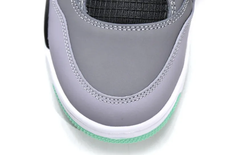 Air Jordan 4 X Kaws Retro Green Glow 308497-033 (Top Quality)