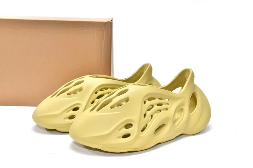 adidas Yeezy Foam Runner Size Guide Sulfur GV6775