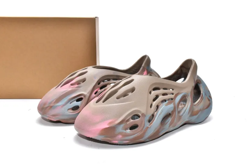 adidas Yeezy Foam Runner Cream MX Sand Grey  GY3969