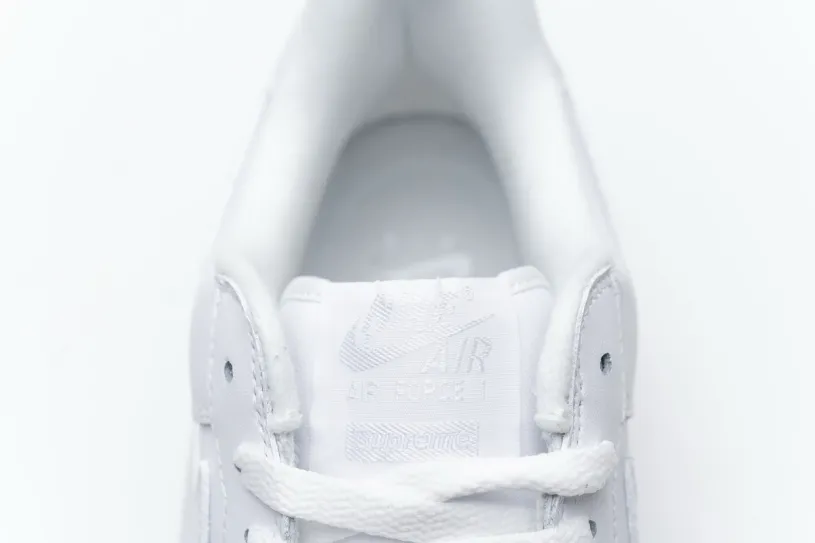 Supreme x Air Force 1 Low White CU9225-100