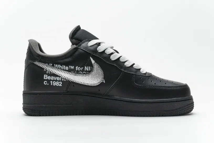 OFF White X Air Force 1 ’07 Low MOMA AV5210-001