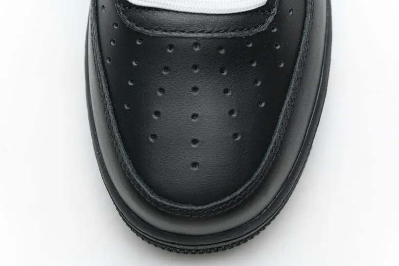 OFF White X Air Force 1 ’07 Low MOMA AV5210-001