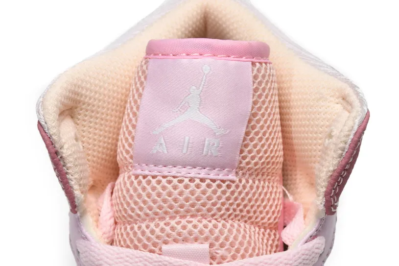 Jordan Brand Air Jordan 1 Retro High Og Gs Mid Digital Pink (W) CW5379-600