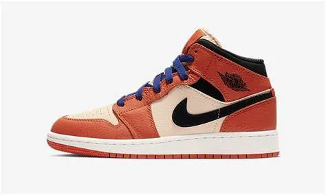 Air Jordan 1 Mid Team Orange Black 852542-800