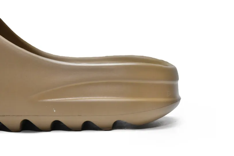 adidas Yeezy Slide CORE FV8425