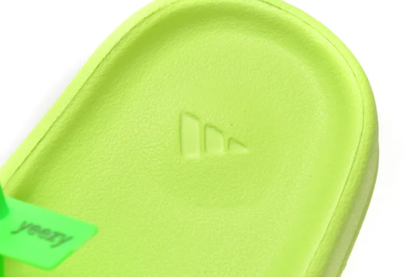 adidas Yeezy Slide Glow Green  HQ6447