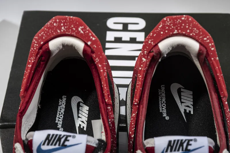 Undercover x Nike Waffle Dbreak University Red  CJ3295-600