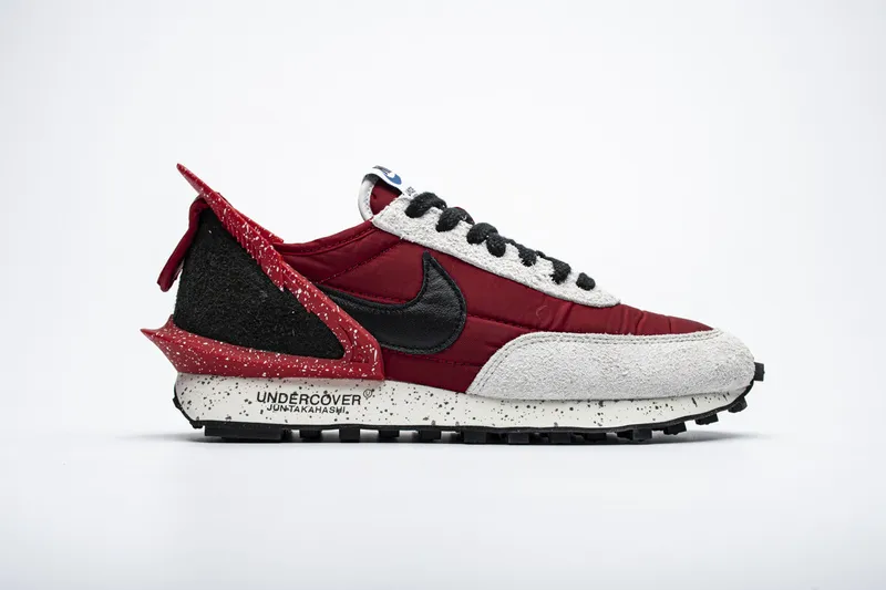 Undercover x Nike Waffle Dbreak University Red  CJ3295-600