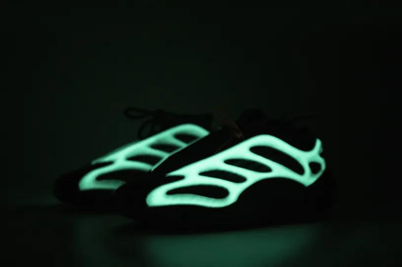 Adidas Yeezy 700 Salt V3 “Alvah”Real Boost H67799