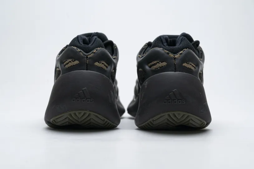 adidas Yeezy 700 V3 Fade Salt Outfit V3 “Eremiel”Real Boost  GY0189