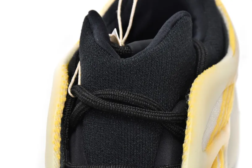 adidas Salt Yeezy 700 V3 Mono Safflower HP5425
