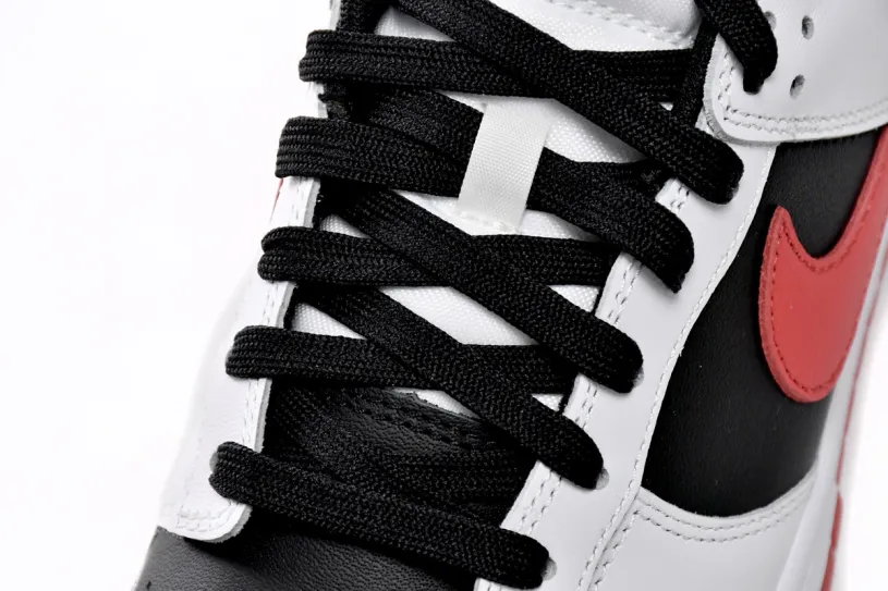 Nike Dunk Low Boys' Grade School Low Black and Red FD9762-061