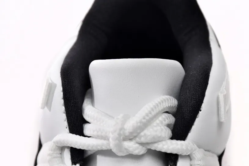 Air Jordan 11 Chrome Retro Low Concord Bred AV2187-160