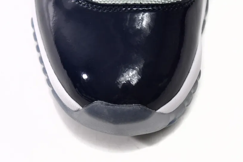 Air Jordan 11 Brown Retro Low Georgetown 528895-007