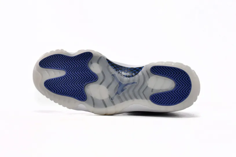 Air Jordan 11 Low Snakeskin Blue Retro Midnight Blue AT7802-115