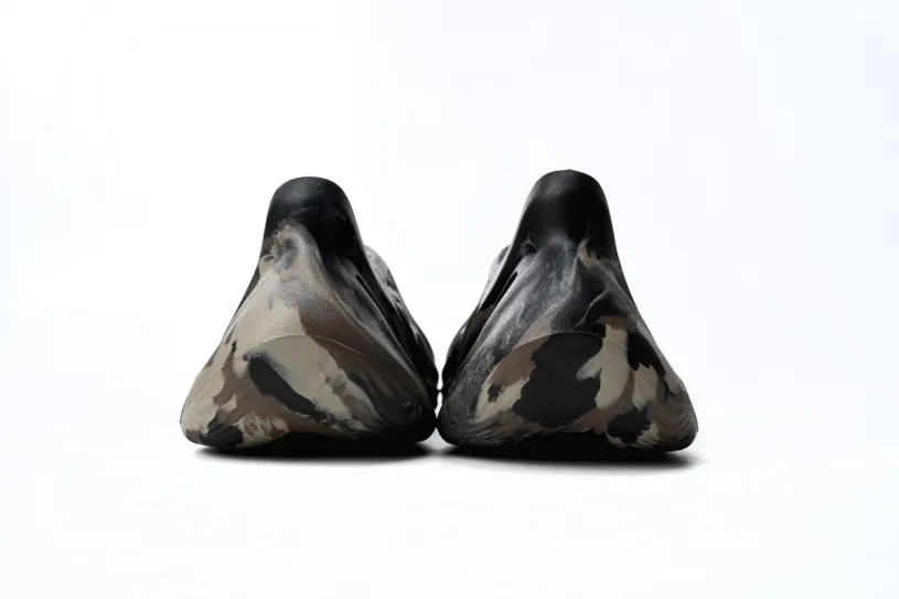 adidas Yeezy Foam Runner Inside Blue Clown ID4126