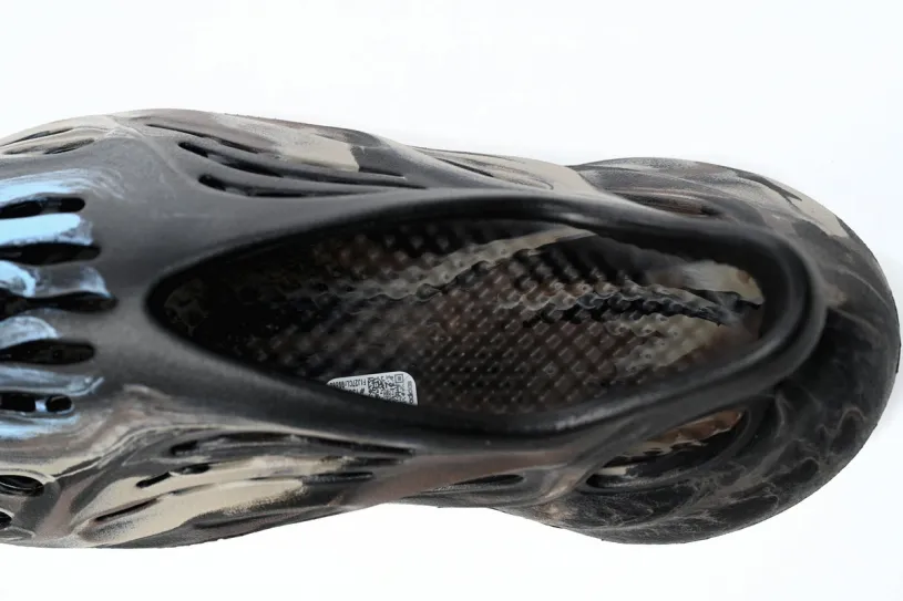 adidas Yeezy Foam Runner Inside Blue Clown ID4126