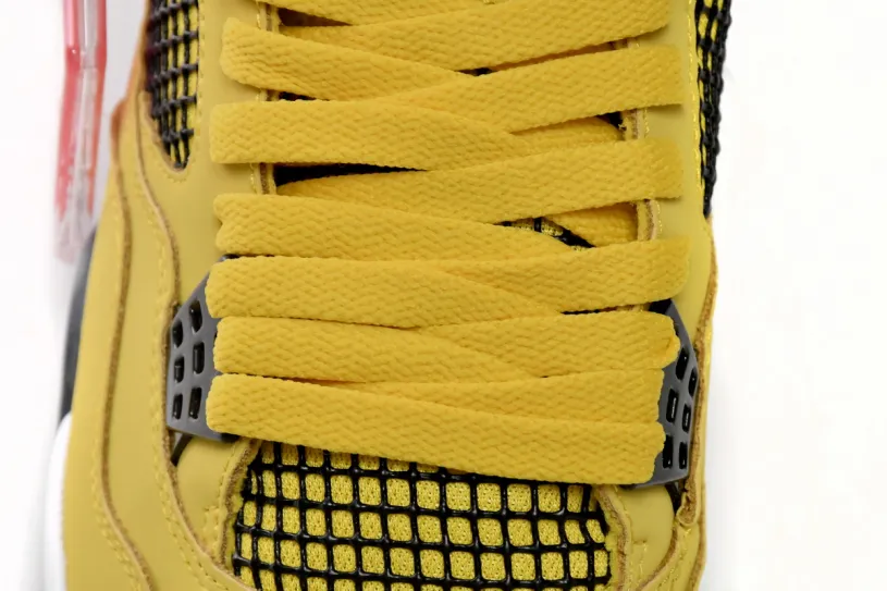 Men's Air Jordan 4 Retro Black Cat Retro  Lightning CT8527-700（2021）