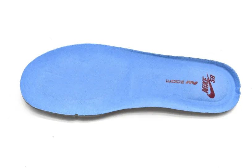 Nike SB Dunk Low Philadelphia Phillies DQ4040-400