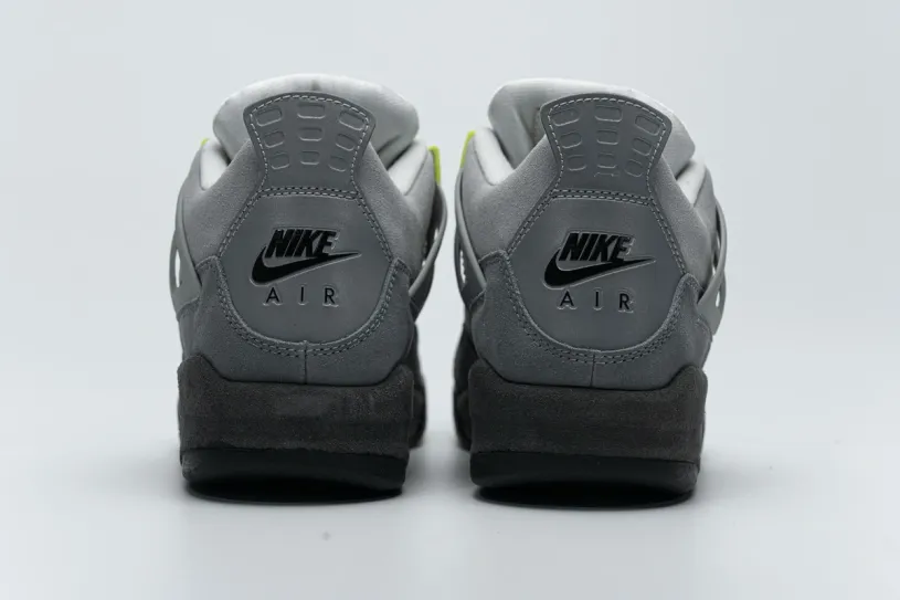 Air Jordan 4 Pink Thunder Retro SE“Neon” CT5342-007