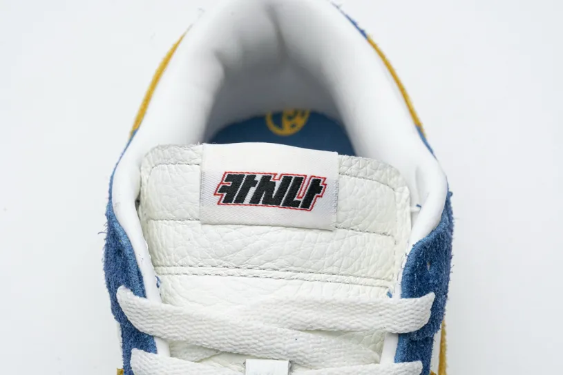 Kasina x Valentine Nike Dunk Low “80s Bus” CZ6501-100