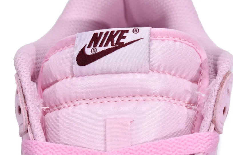 Pink Women's Nike Dunks Low Pro （GS) CW1590-601