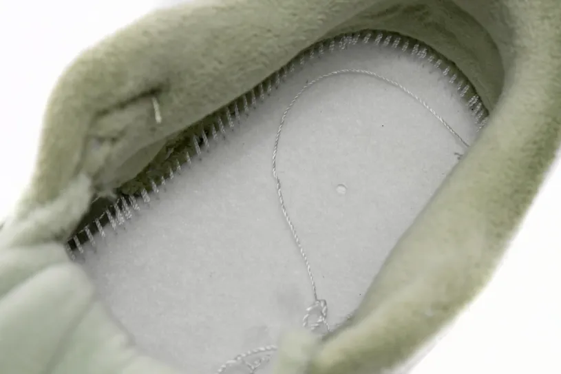 Dunk Low SE "Honeydew" DQ7579-300