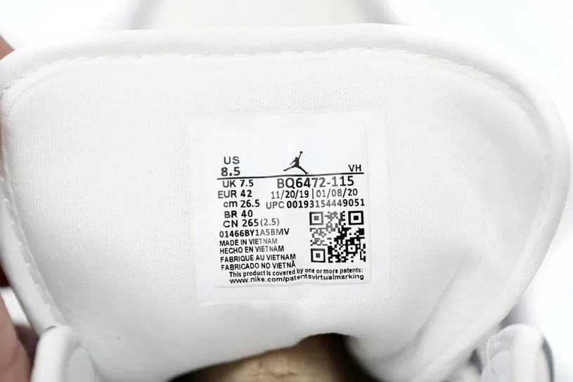 Air Jordan 1 Black White Blue White Soot BQ6472-115