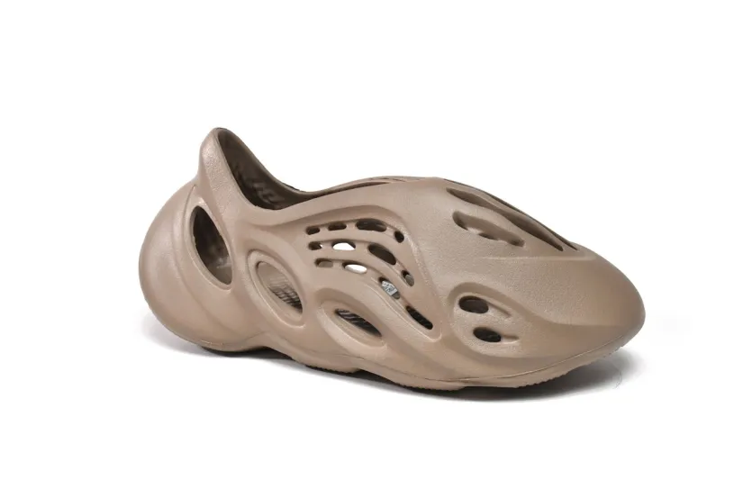 adidas Shrink Yeezy Foam Runner Mist GV6774