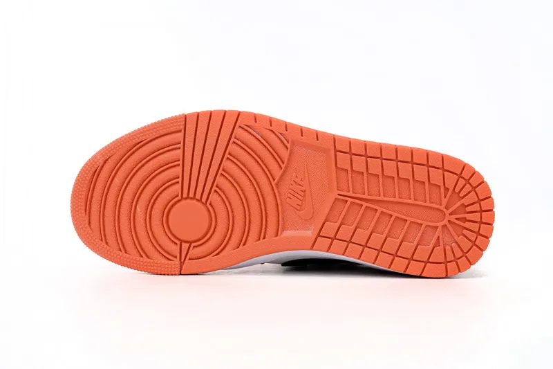 Air Jordan 1 Red Chicago Low To Make a Waste of Money CZ0790-801