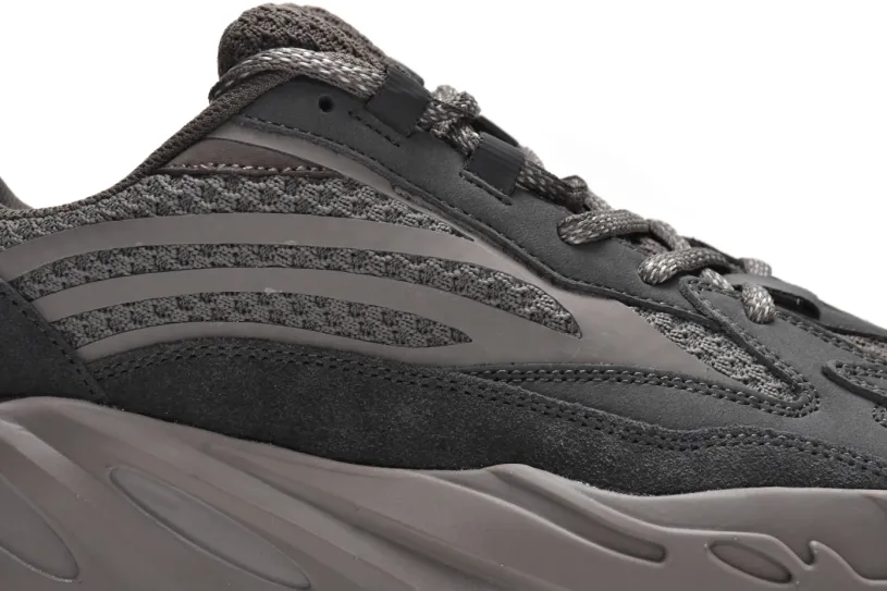 adidas Yeezy Boost 700 V2 Enflame Amber Mauve GZ0724