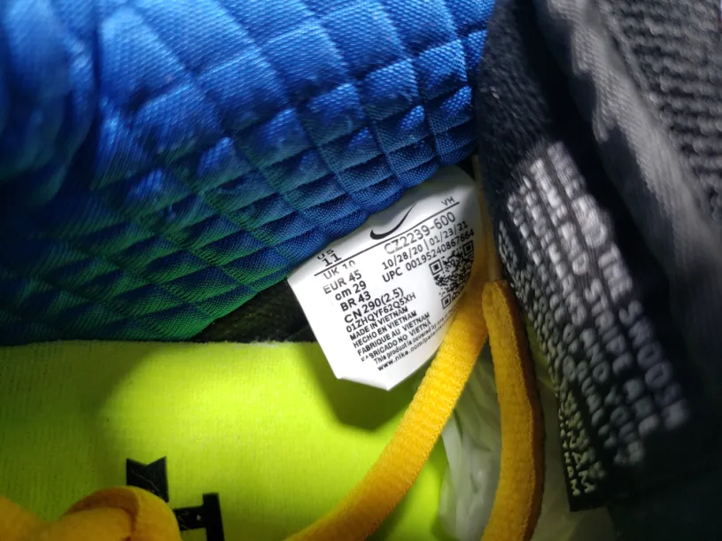 Nike SB Dunk Low What The Paul CZ2239-600